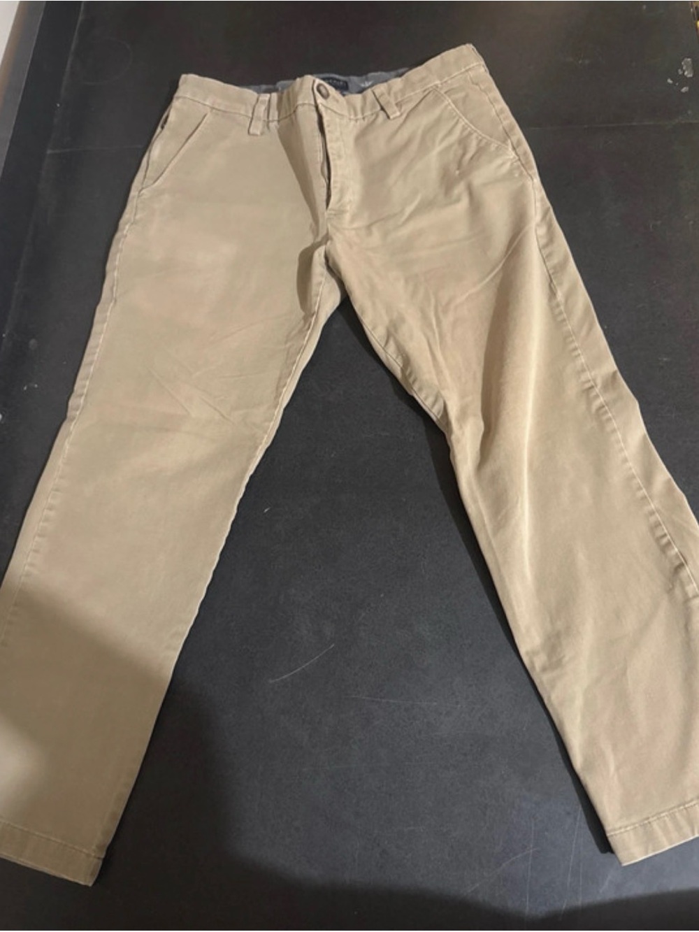 Dockers Men's Straight Fit Chinos in Khaki Tan